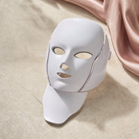 Mascarilla Facial LED Adreluma, vista de tres cuartos